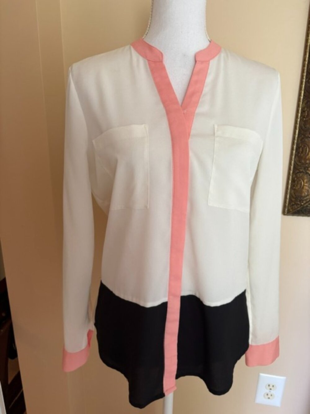 IVANKA TRUMP COLOR BLOCKED BLOUSE